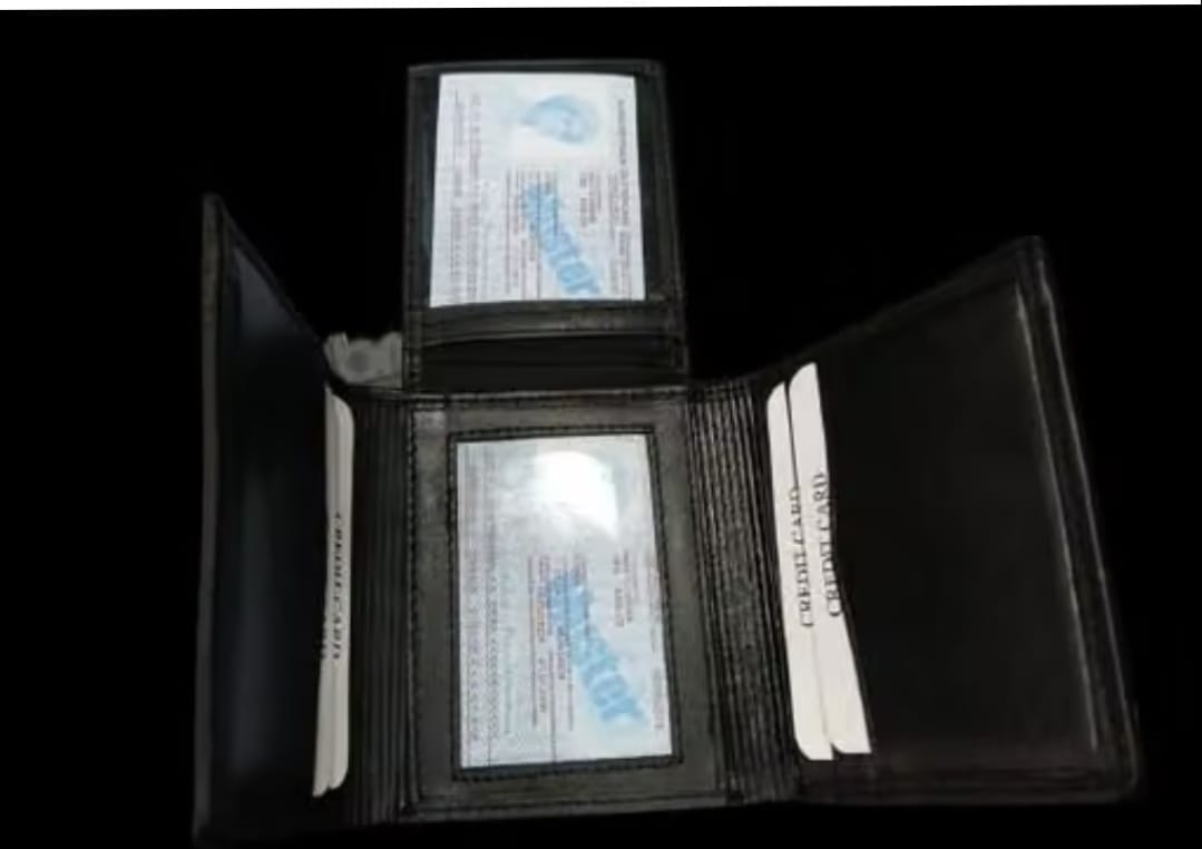 Mienmooj Leather Trifold Wallet